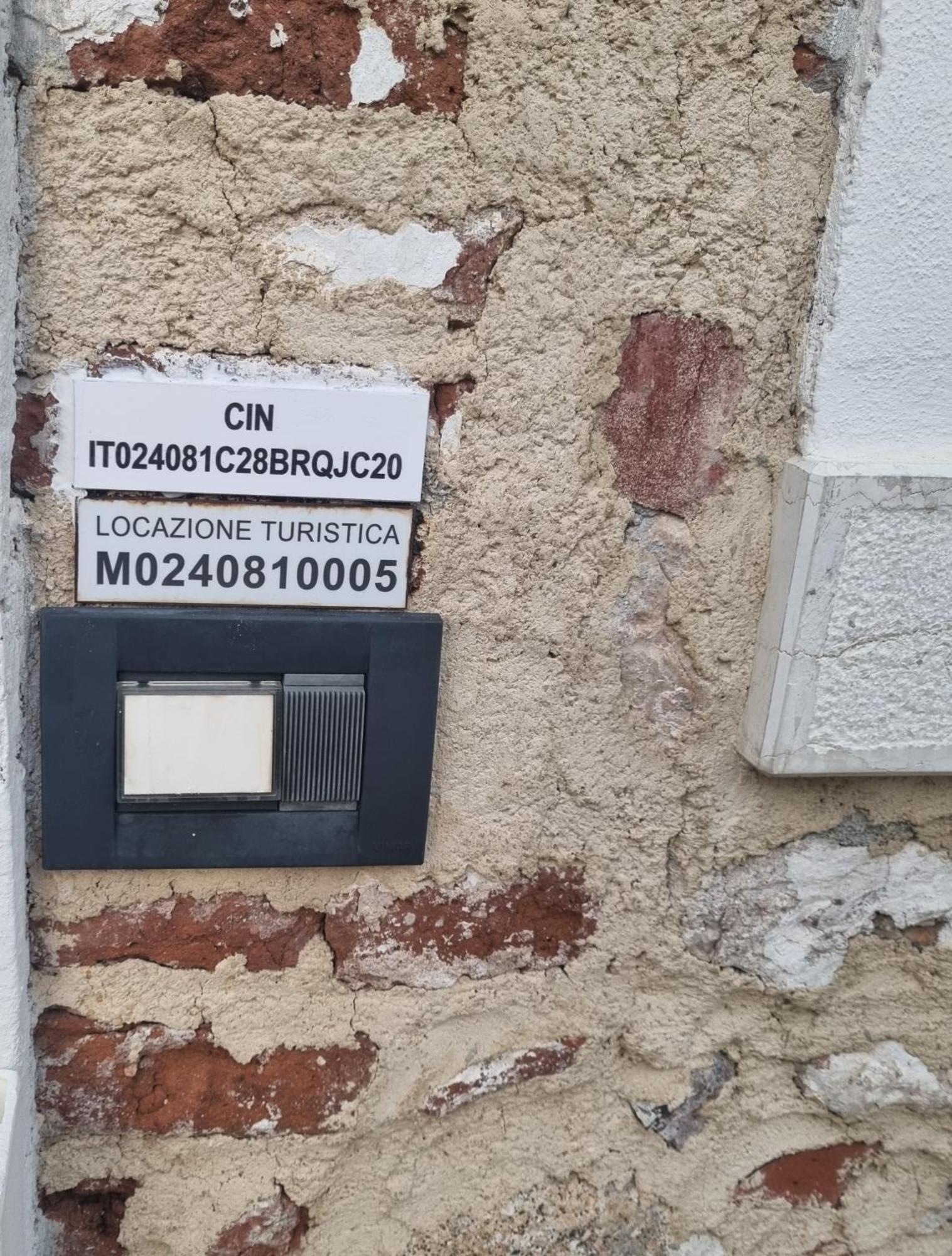 Giulietta E Romeo Pove del Grappa Exterior foto